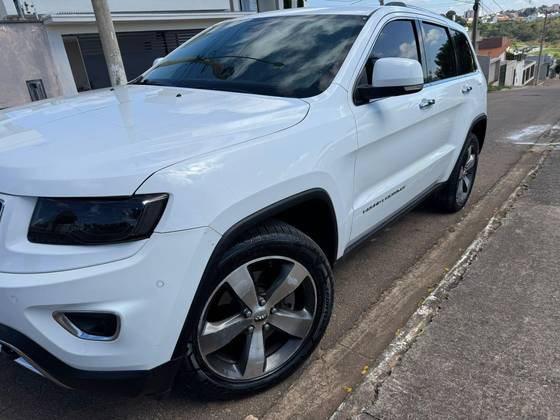 JEEP GRAND CHEROKEE 3.0 LIMITED 4X4 V6 24V TURBO DIESEL 4P AUTOMÁTICO JEEP GRAND CHEROKEE 3.0 LIMITED 4X4 V6 24V TURBO DIESEL 4P AUTOMÁTICO
